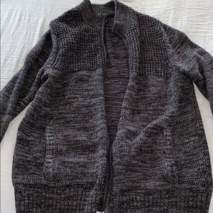 Men’s dark gray cardigan